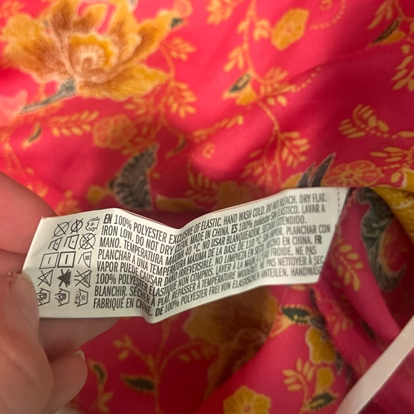 NWT Forever 21 L Pink Floral Satin Tie Strap Crop Cold Shoulder Feminine Blouse - Picture 12 of 12